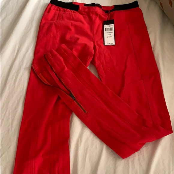 New red pants - Picture 1 of 1